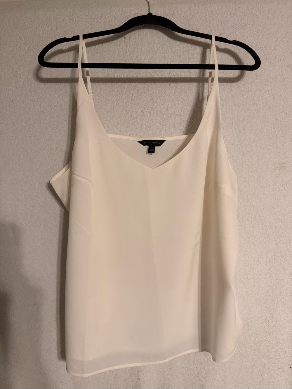 Banana Republic Ivory Flowy Cami Tank Top XL Adjustable Straps Career Blouse